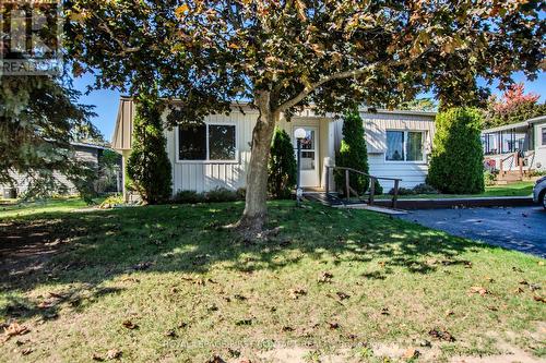 2 NORRIS ARM  Innisfil, ON L9S 1N6