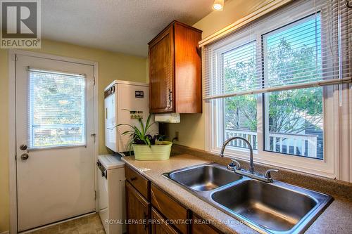 2 Norris Arm, Innisfil, ON - Indoor Photo Showing Kitchen With Double Sink