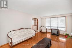 31 ADAIR AVENUE N  Hamilton, ON L8H 6A5