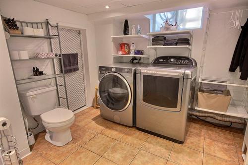 Salle d'eau - 507 Av. Murdoch, Rouyn-Noranda, QC - Indoor Photo Showing Laundry Room