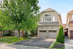 3137 COUNTESS CRESCENT  Mississauga, ON L5M 0E1