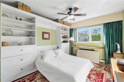 201-375 Newcastle Ave, Nanaimo, BC - Indoor Photo Showing Bedroom