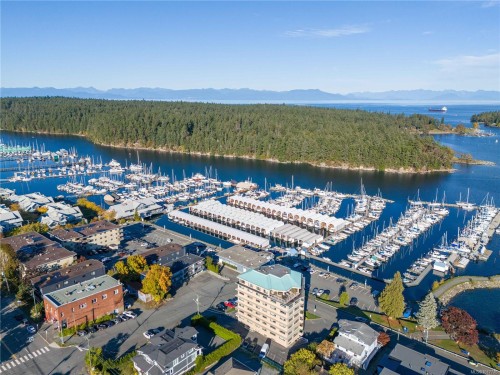 201-375 Newcastle Ave, Nanaimo, BC - Outdoor With Body Of Water With View