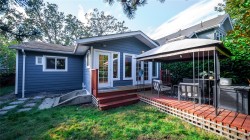 1716 Bay St  Victoria, BC V8R 2C1