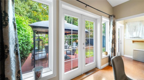 1716 Bay St, Victoria, BC 