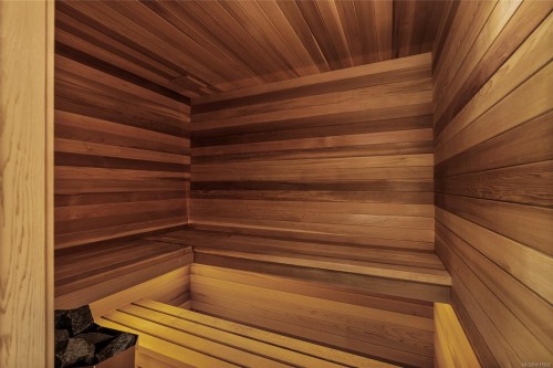 1319 Champions Crt, Langford, BC 