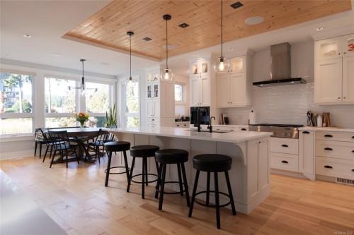 1319 Champions Crt, Langford, BC 