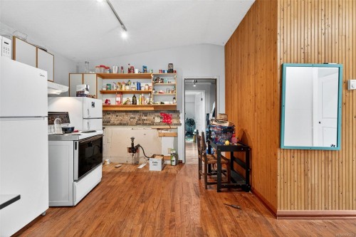 2486 Jeanine Dr, Langford, BC 