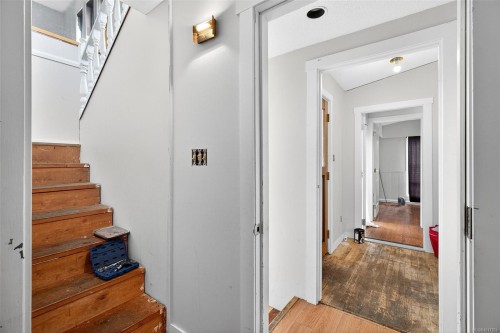 2486 Jeanine Dr, Langford, BC 