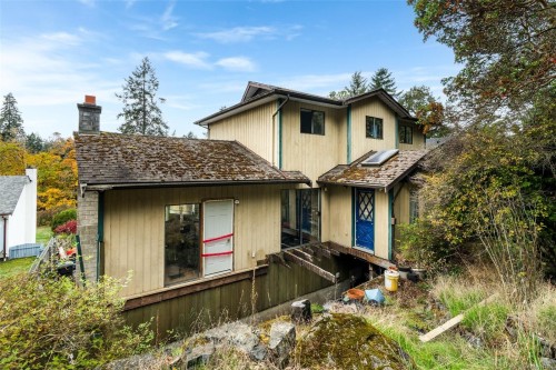 2486 Jeanine Dr, Langford, BC 