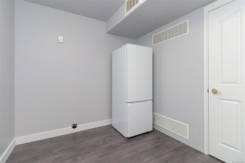 1062 Valewood Trail, Saanich, BC 