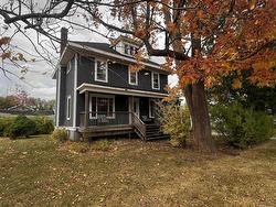 18 Claremont Avenue  Stellarton, NS B0K 1S0