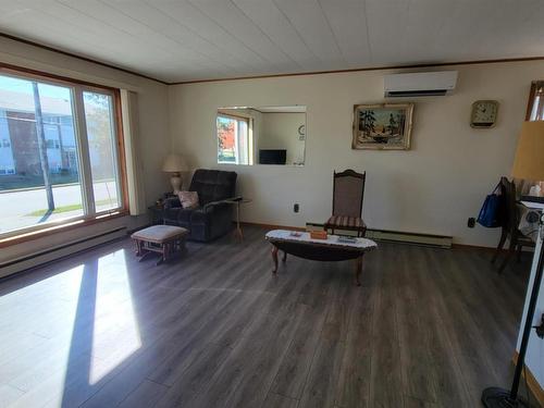 352 Pleasant Street, Yarmouth, NS 