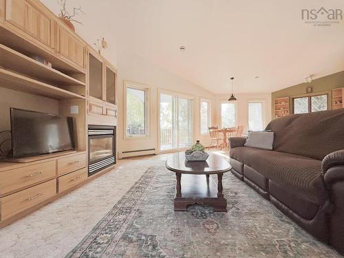 10797 Hwy 105 Highway, Aberdeen, NS 