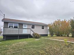 68 MacDonald Crescent  Sydney Mines, NS B1Y 3H5