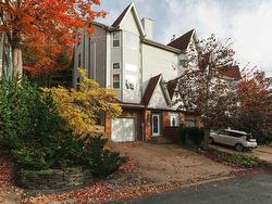 201 Spinnaker Drive  Halifax, NS B3N 3C3