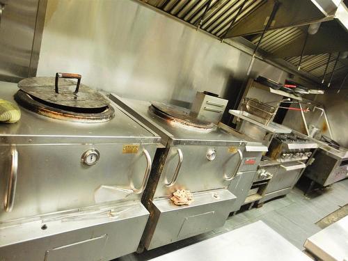 6293 Quinpool Road, Halifax, NS 