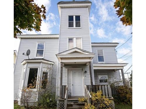 9 West Victoria Street, Amherst, NS 