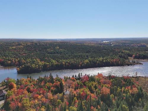 Helmuts Lane, Cleveland, NS 