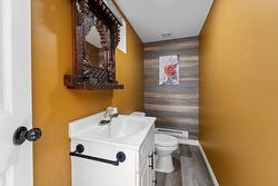 Powder room - 