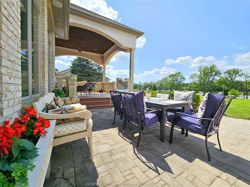 7635 River View Line, Chatham, ON 
