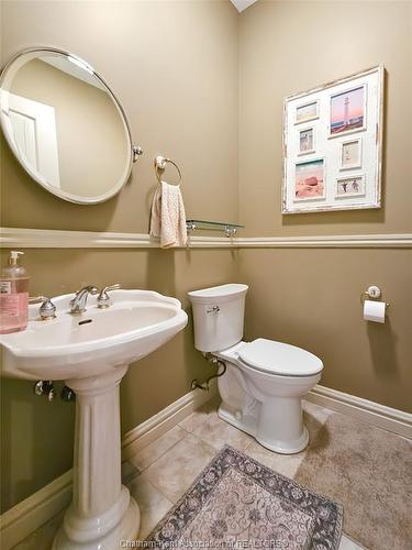 7635 River View Line, Chatham, ON 