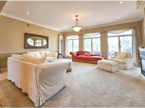 7635 River View Line, Chatham, ON 