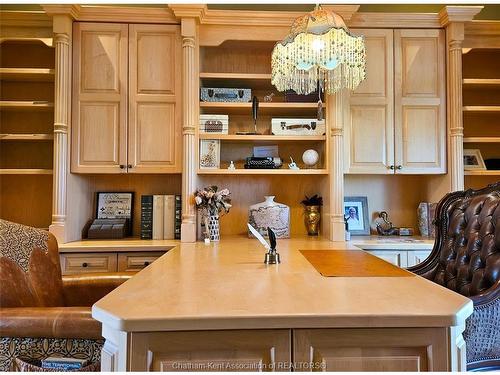 7635 River View Line, Chatham, ON 