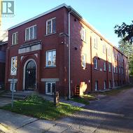 1061 RICHMOND STREET  London East, ON N6A 3J7