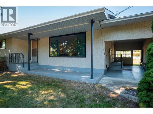 832 Kootenay Road  Castlegar, BC V1N 4K2