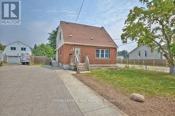 3090 DORCHESTER ROAD  Niagara Falls (Stamford), ON L2J 2Z7