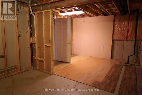 16 - 2705 Kingsway Drive, Kitchener, ON - Indoor Photo Showing Basement