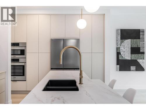 4234 Russo Street, Kelowna, BC - Indoor Photo Showing Kitchen With Double Sink