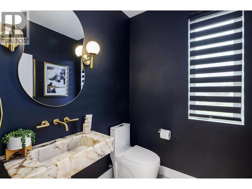 4234 Russo Street, Kelowna, BC - Indoor Photo Showing Bathroom