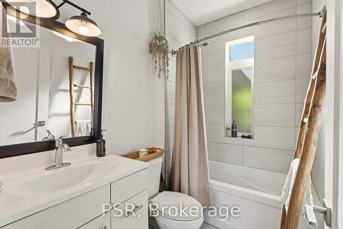 1194 Muskoka Road 38, Muskoka Lakes (Wood (Muskoka Lakes)), ON 