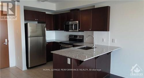 2404 - 195 Besserer Street, Ottawa, ON - Indoor Photo Showing Kitchen With Stainless Steel Kitchen