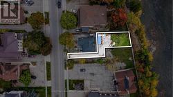 2 - 67 GRAND AVENUE N  Cambridge, ON N1S 2L1
