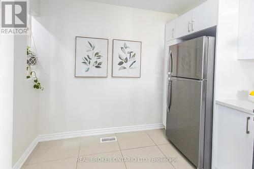 36 - 5255 Guildwood Way, Mississauga, ON - Indoor