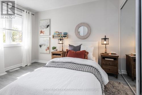 36 - 5255 Guildwood Way, Mississauga, ON - Indoor Photo Showing Bedroom