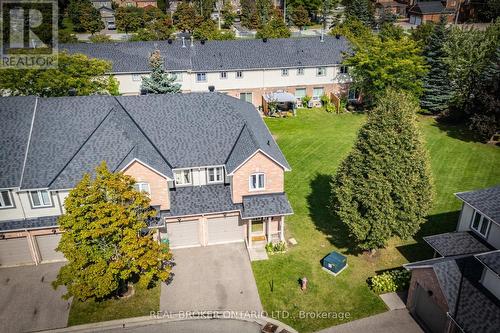 36 - 5255 Guildwood Way, Mississauga, ON - Outdoor