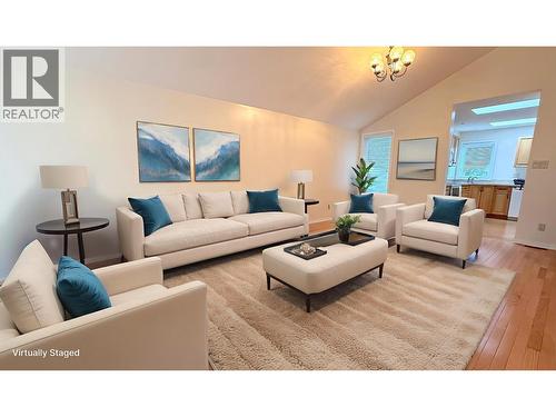 1033 Eagle Drive, Prince Rupert, BC - Indoor Photo Showing Living Room