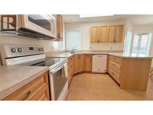 1033 Eagle Drive, Prince Rupert, BC - Indoor Photo Showing Kitchen With Double Sink