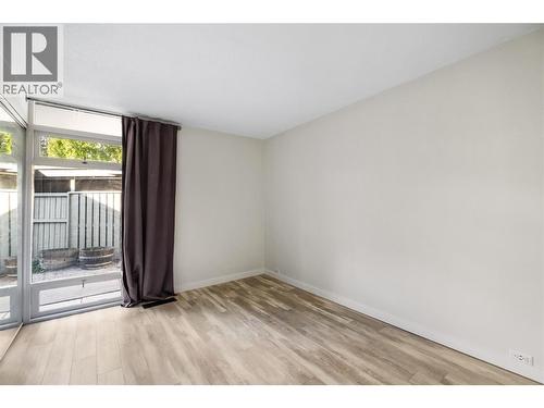 353 Boyce Crescent Unit# 14, Kelowna, BC - Indoor Photo Showing Other Room