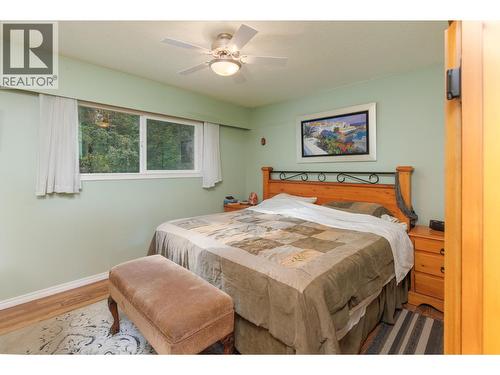 3380 28 Avenue Ne, Salmon Arm, BC - Indoor Photo Showing Bedroom