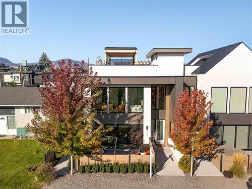 884 Patterson Avenue, Kelowna, BC - Outdoor