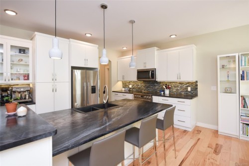 2805 Swanson St, Courtenay, BC 