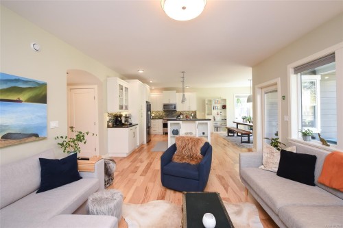 2805 Swanson St, Courtenay, BC 