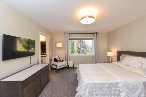 2805 Swanson St, Courtenay, BC 