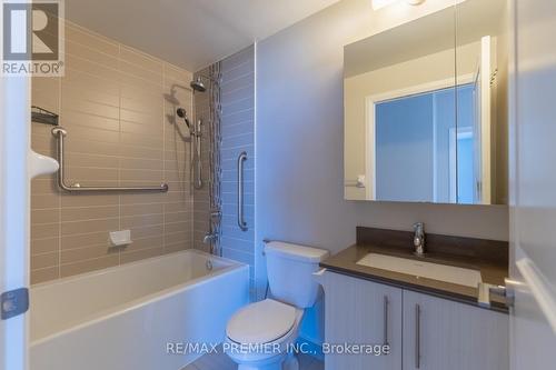 1401 - 55 Oneida Crescent, Richmond Hill, ON - Indoor Photo Showing Bathroom