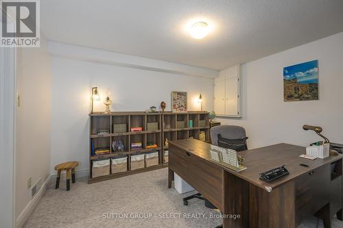 28 - 40 Quinella Drive, London South (South C), ON - Indoor Photo Showing Office